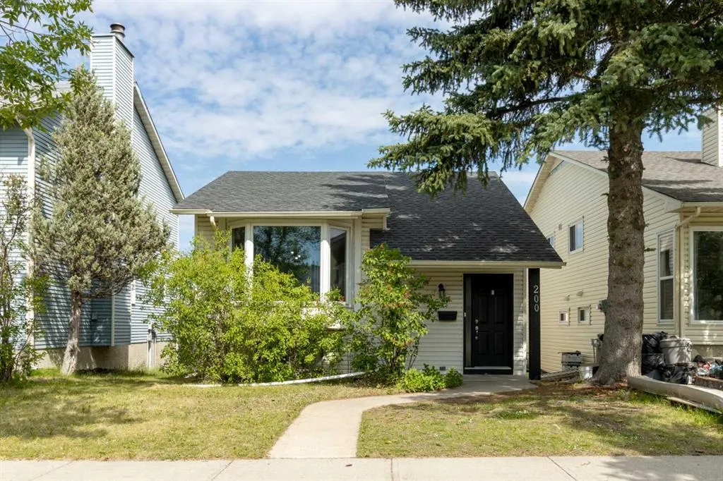 200 Macewan Glen Drive NW