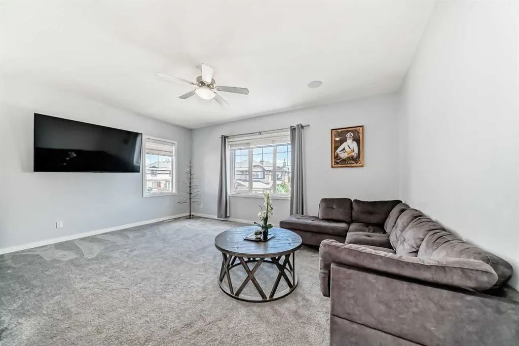 172 SPRINGMERE Grove