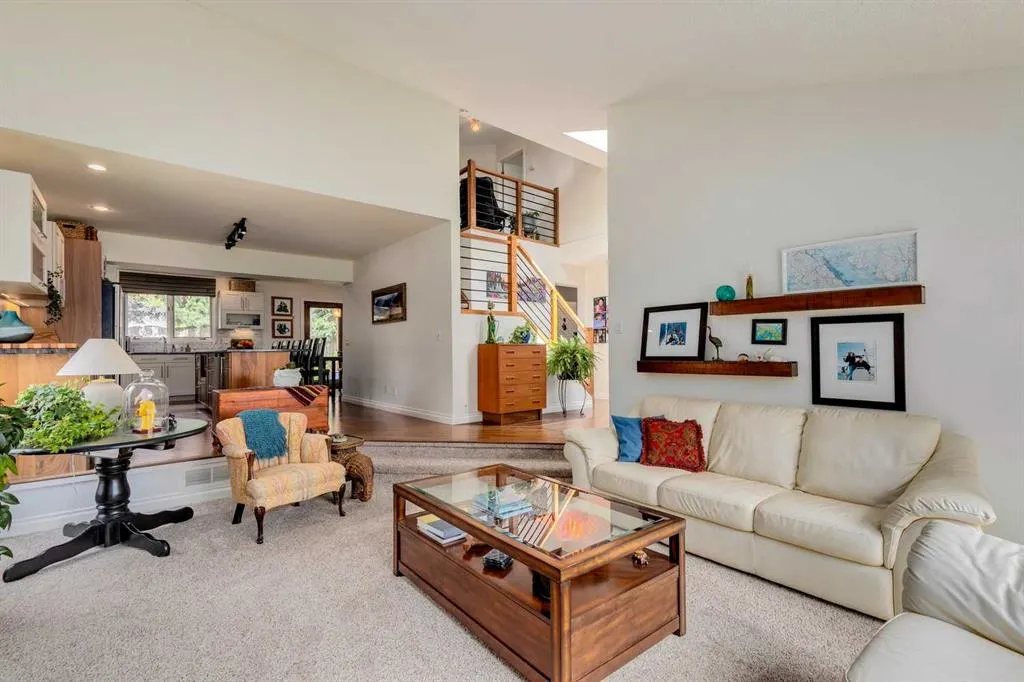 1052 Edgemont Road NW