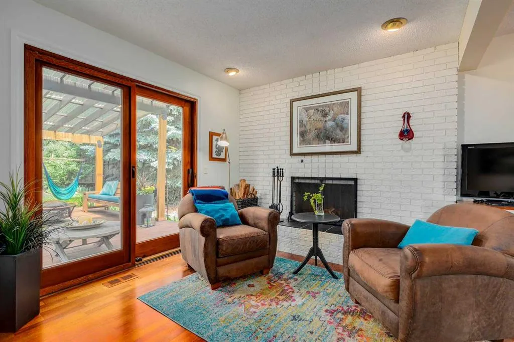 1052 Edgemont Road NW