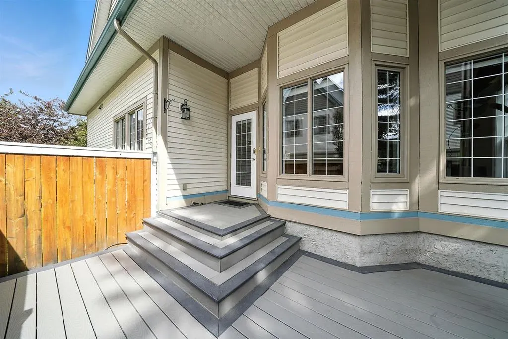 8 Varsity Estates Gardens NW