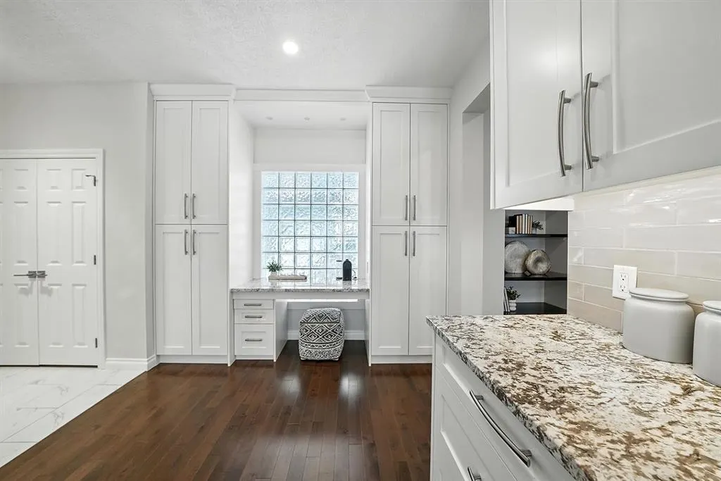 8 Varsity Estates Gardens NW
