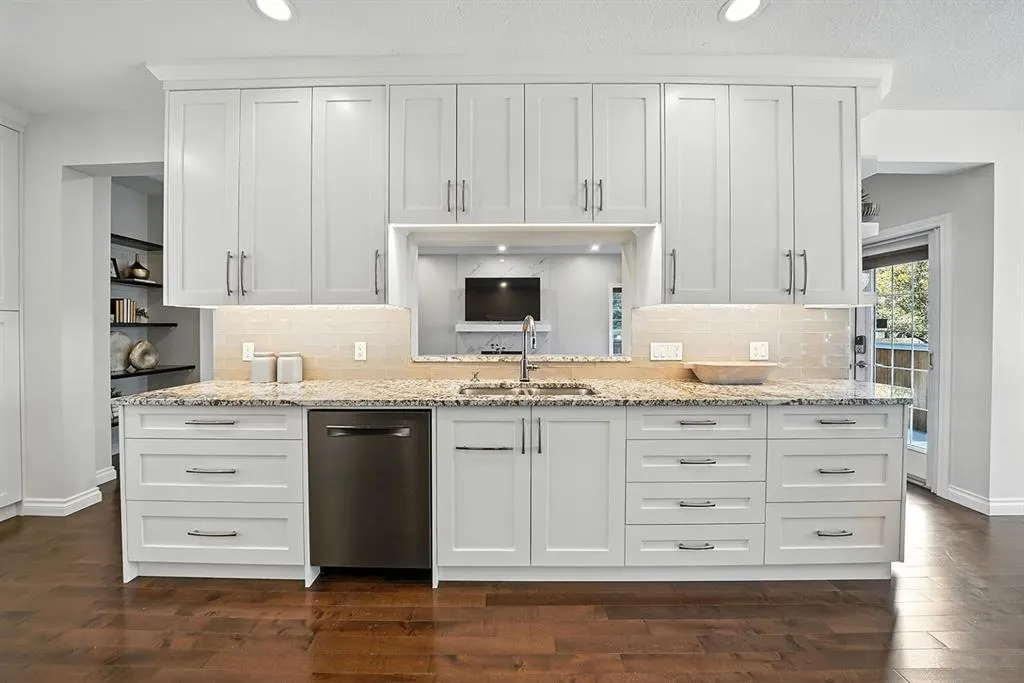 8 Varsity Estates Gardens NW