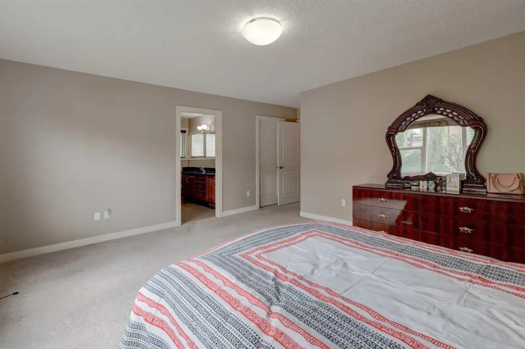 162 Sherwood Hill NW