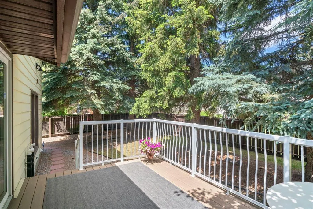 519 Dalcastle Mews NW