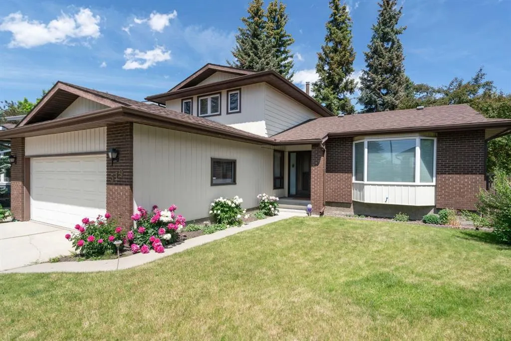 519 Dalcastle Mews NW