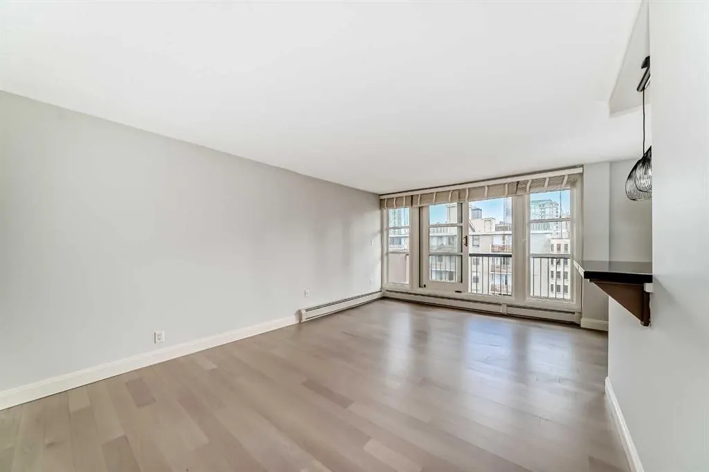 733 14 Avenue SW, #903