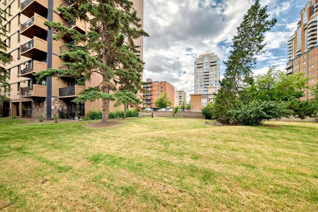 733 14 Avenue SW, #903