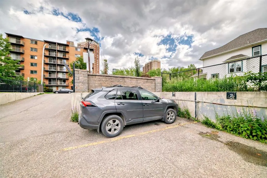 733 14 Avenue SW, #903