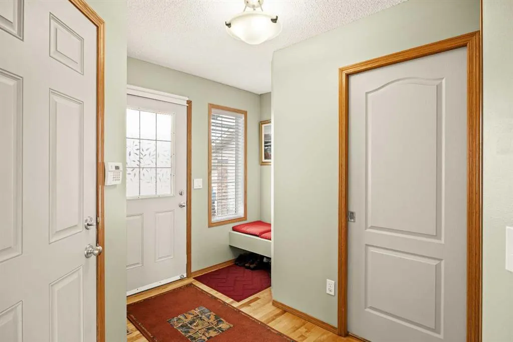 52 Panatella Gate NW