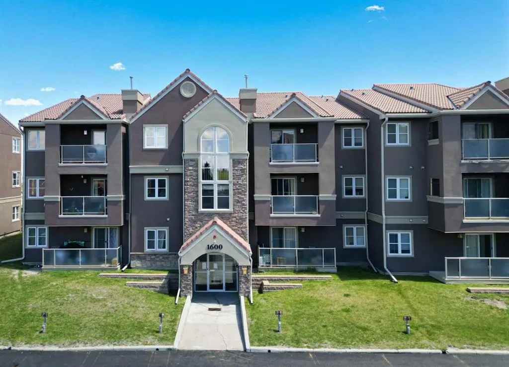 3400 Edenwold Heights NW, #1621