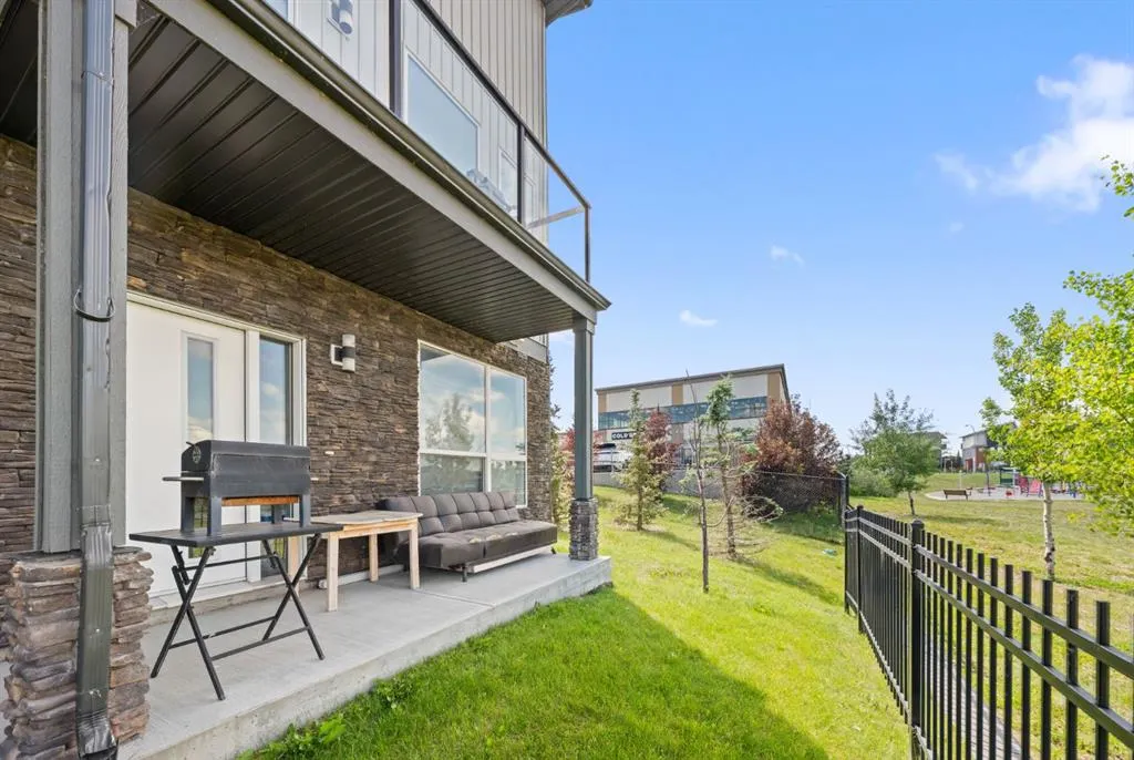 70 Saddlestone Drive NE, #301