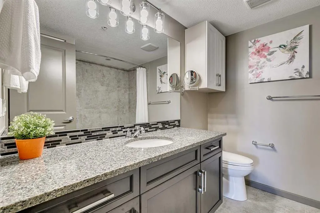 310 Mckenzie Towne Gate SE, #2301