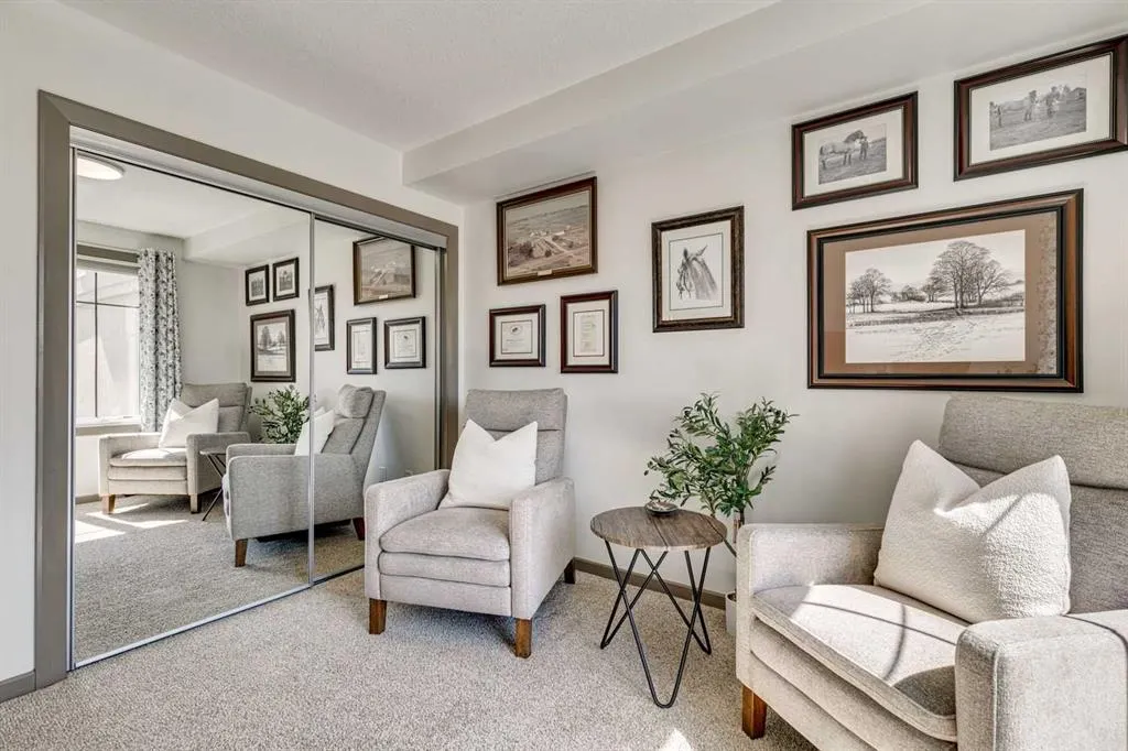 310 Mckenzie Towne Gate SE, #2301