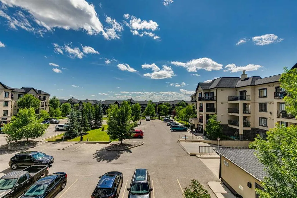 310 Mckenzie Towne Gate SE, #2301