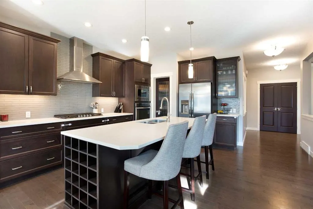 322 Evanston Way NW