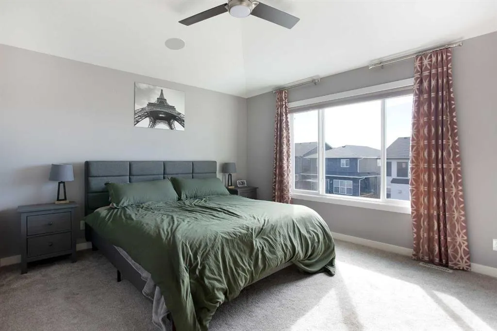 322 Evanston Way NW