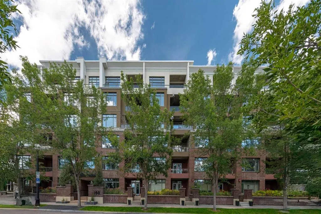 990 Centre Avenue NE, #124