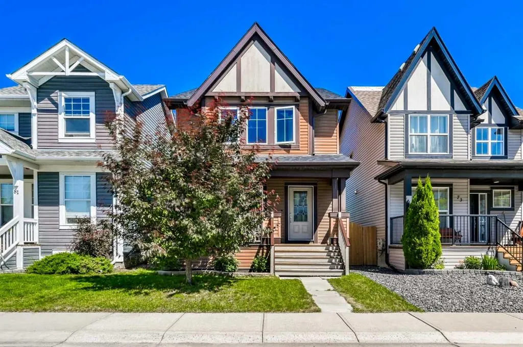 77 New Brighton Heights SE