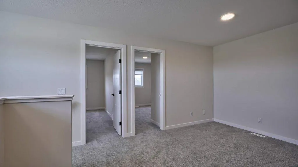 264 Legacy Glen Parade SE