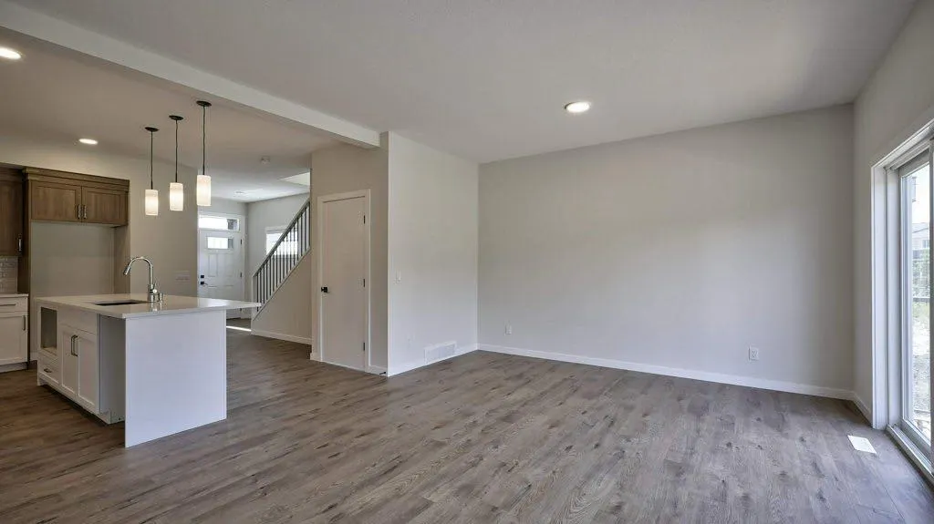 264 Legacy Glen Parade SE