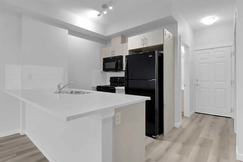 215 Legacy Boulevard SE, #1417