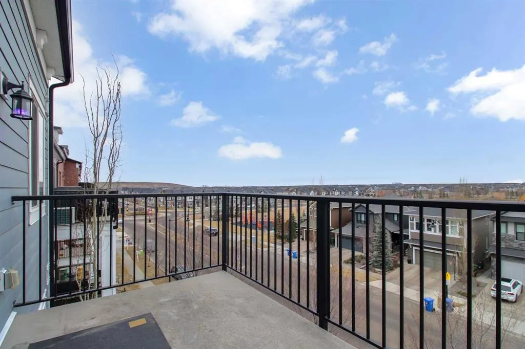 215 Legacy Boulevard SE, #1417