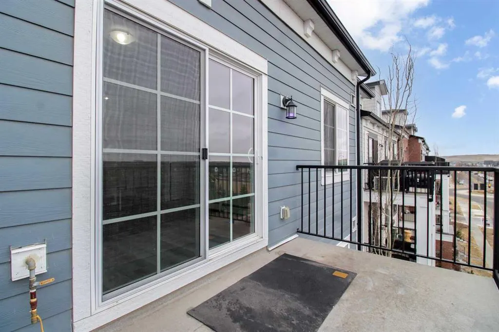 215 Legacy Boulevard SE, #1417