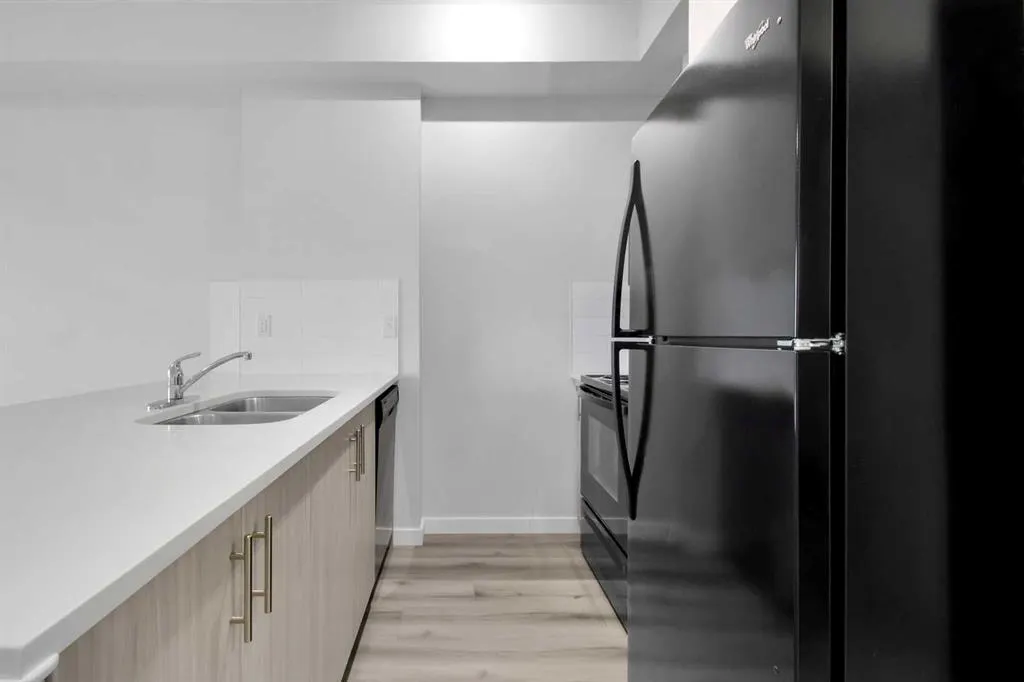 215 Legacy Boulevard SE, #1417