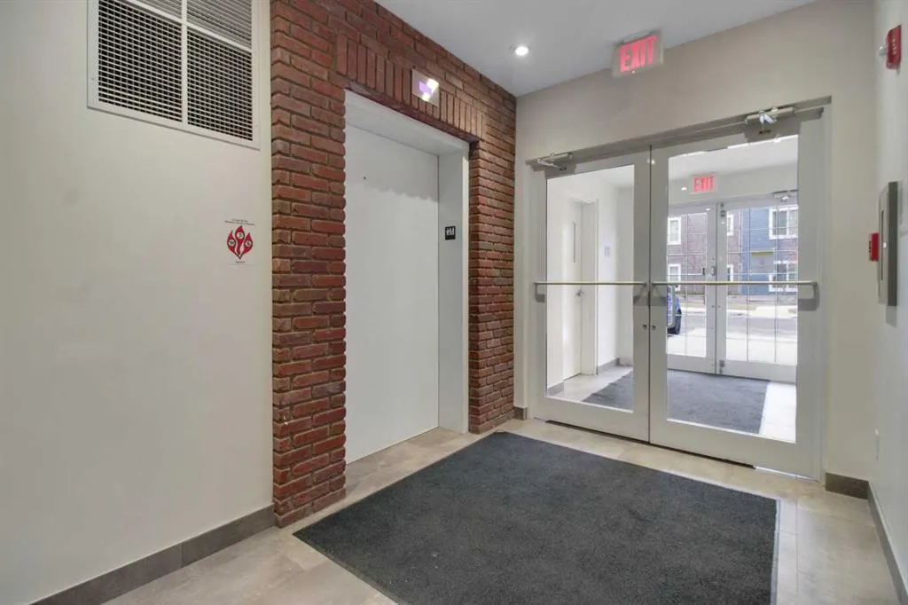 215 Legacy Boulevard SE, #1417