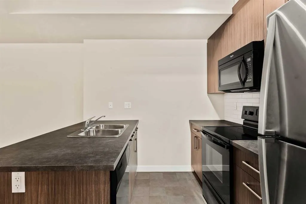 300 Marina Drive, #212