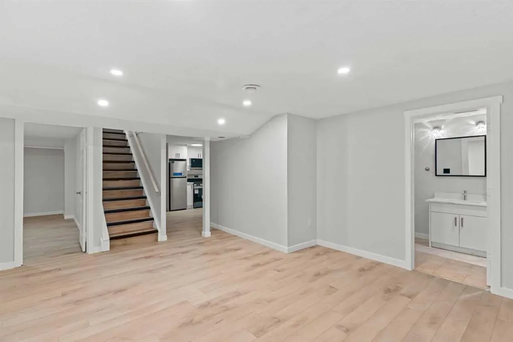 92 Templeby Road NE