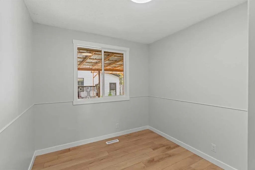 92 Templeby Road NE