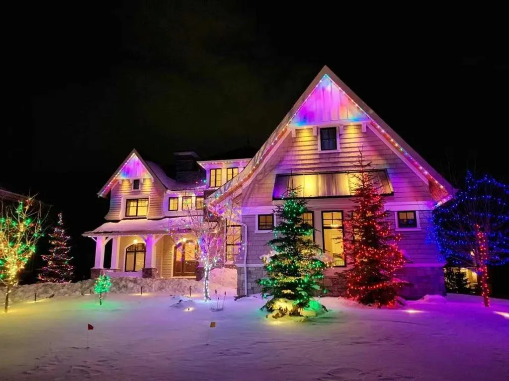 20 Rockwater Way