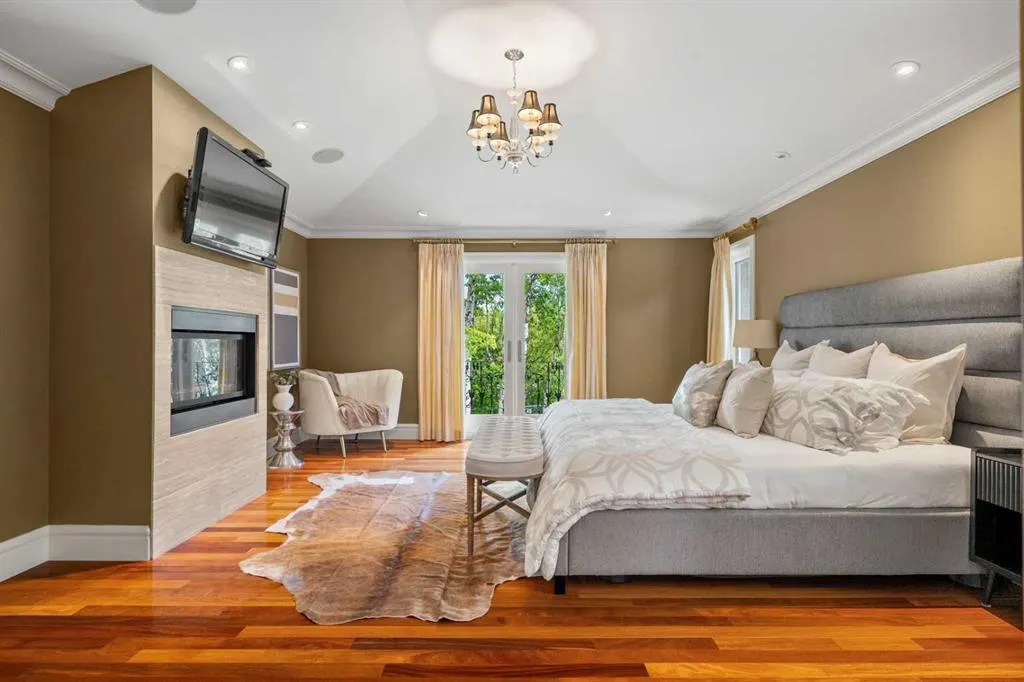 36 Baycrest Place SW