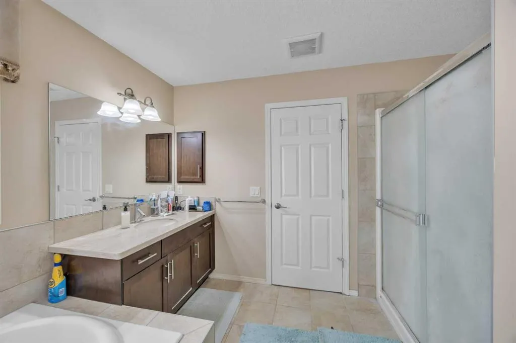 360 Evanspark Circle NW