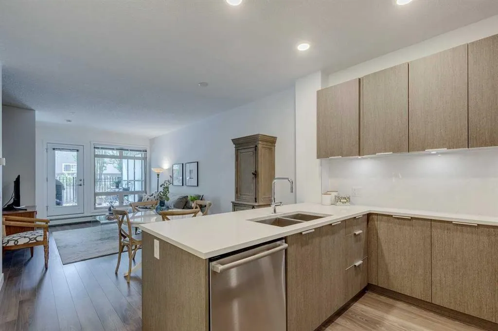 823 5 Avenue NW, #114