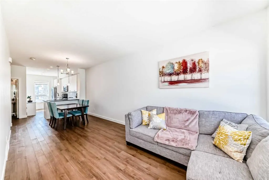 15 Evanscrest Park NW, #510