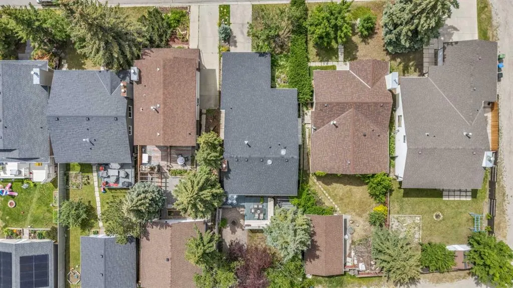 203 Edgeland Road NW