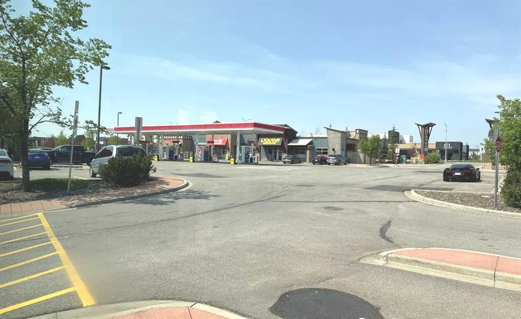 320 West Creek Drive, #108