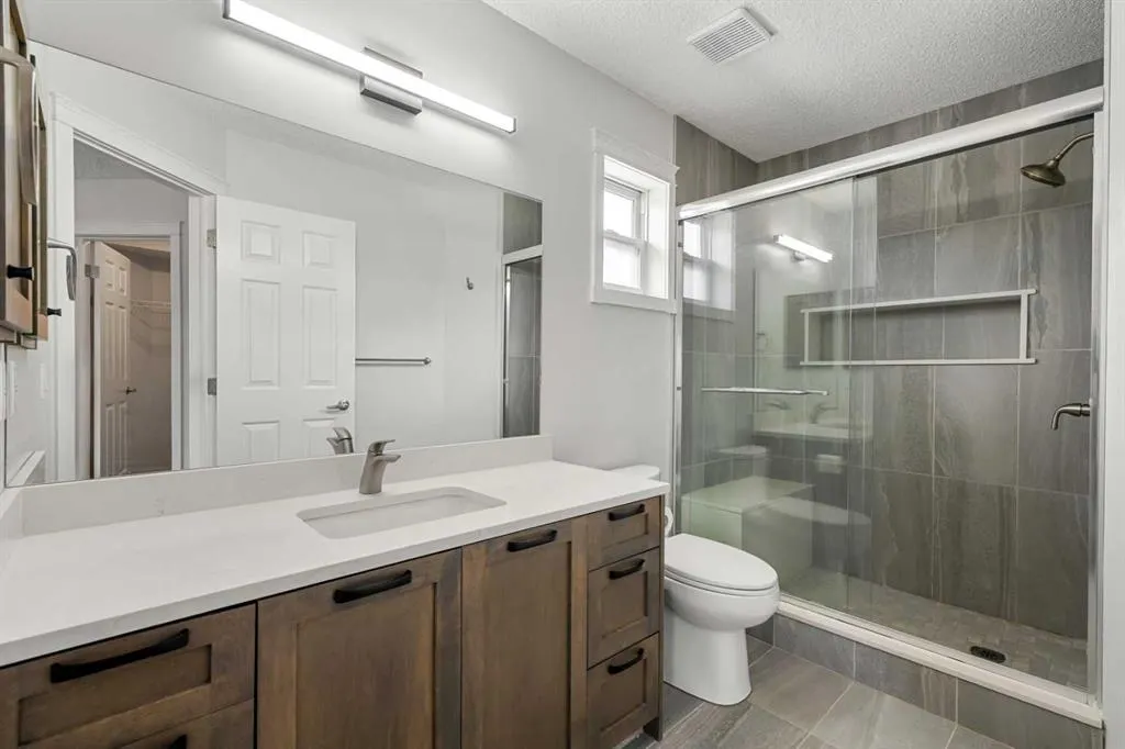 207 Arbour Butte Road NW