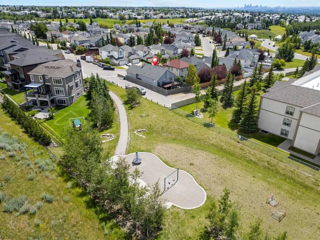 207 Arbour Butte Road NW