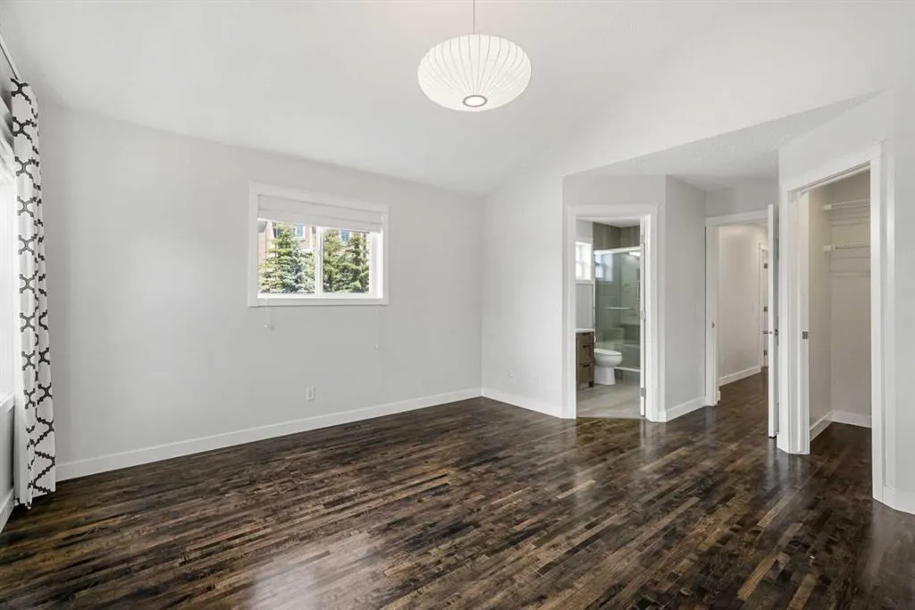 207 Arbour Butte Road NW