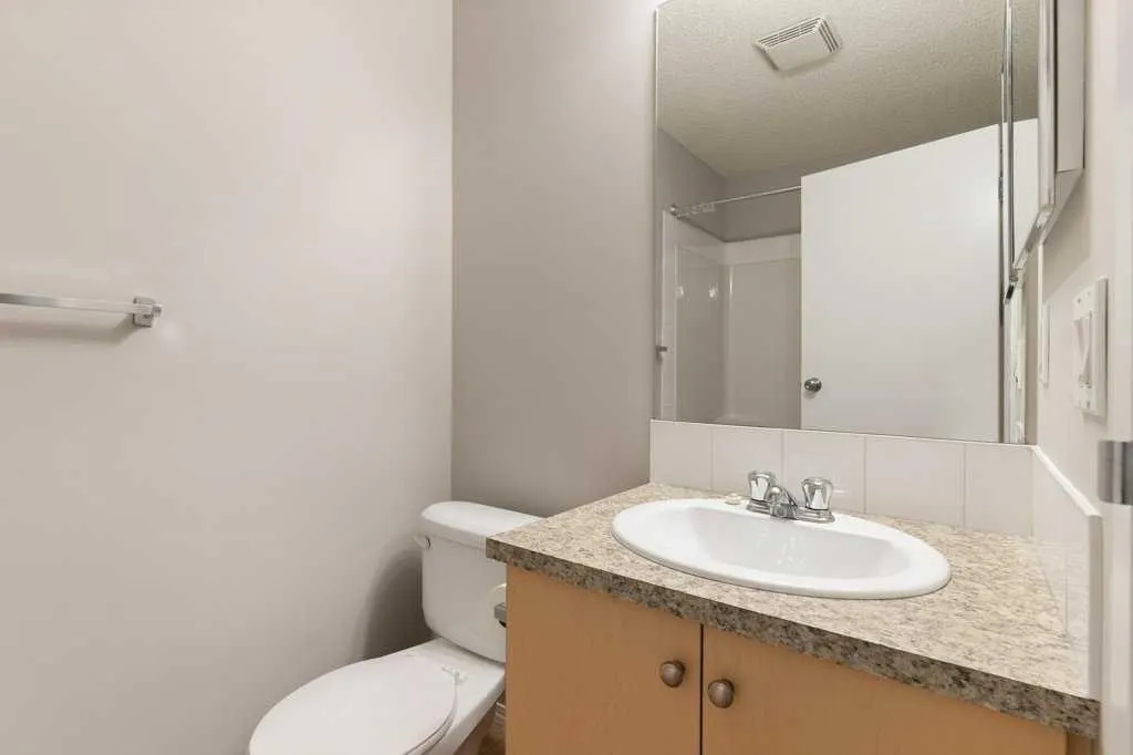 73 Erin Woods Court SE, #1107
