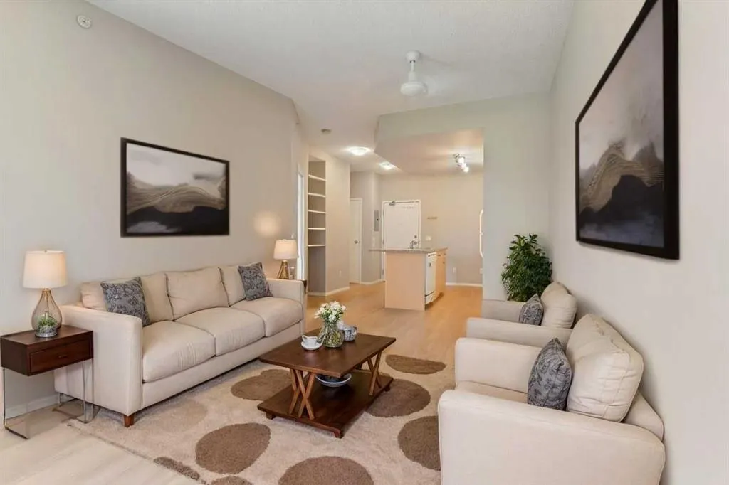 73 Erin Woods Court SE, #1107