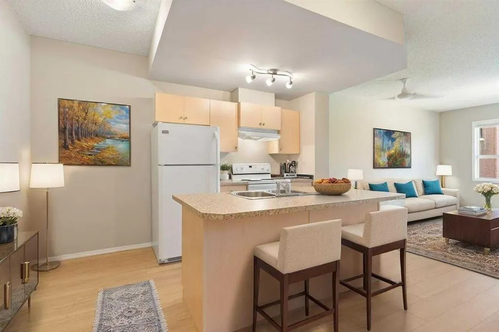 73 Erin Woods Court SE, #1107
