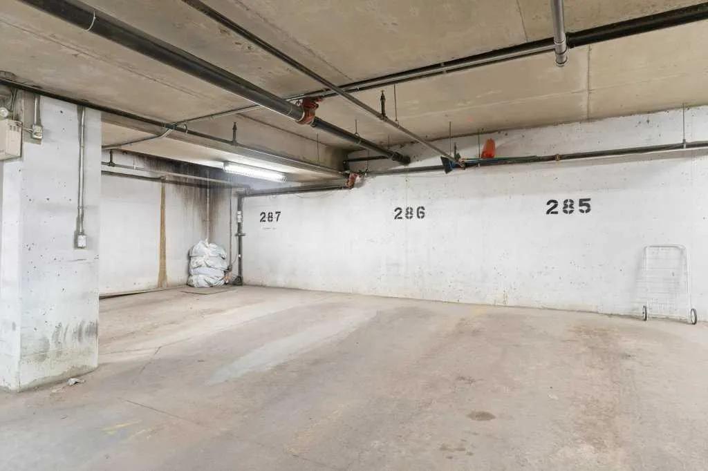 73 Erin Woods Court SE, #1107