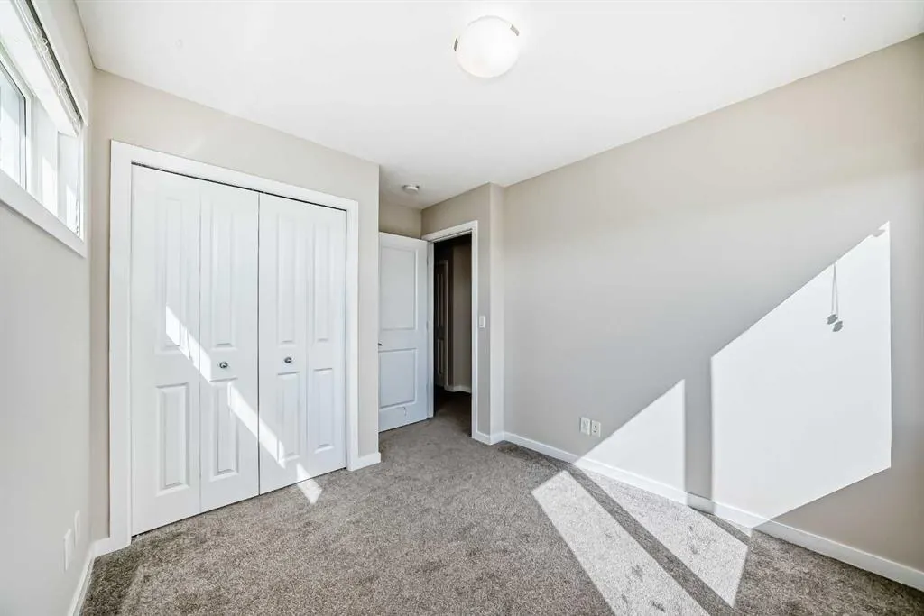 203 Copperstone Park SE