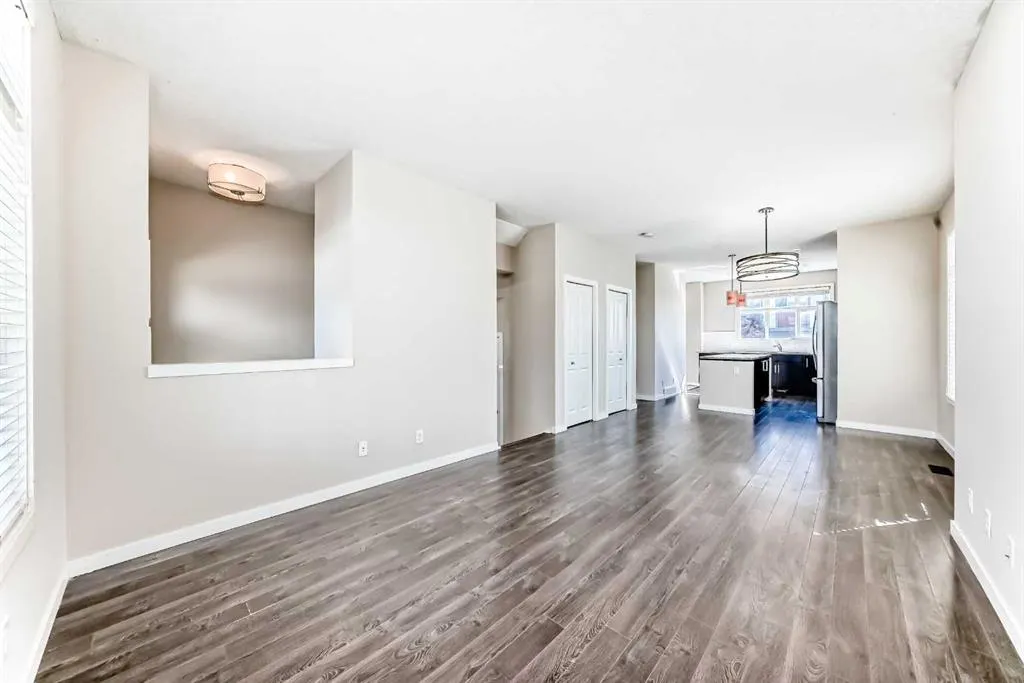 203 Copperstone Park SE