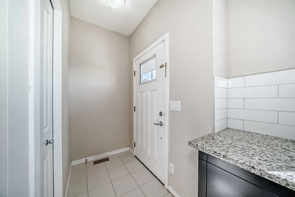 203 Copperstone Park SE